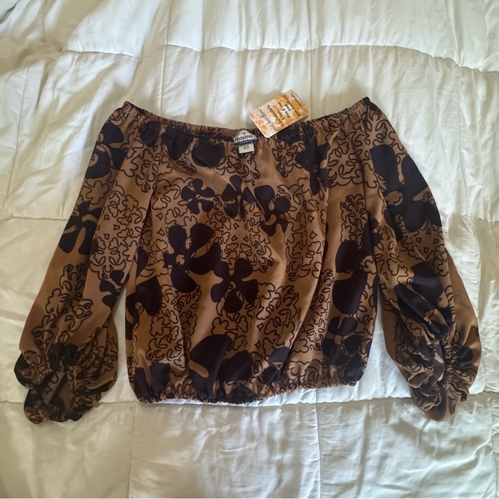 Manuhealii Brown Floral Blouse